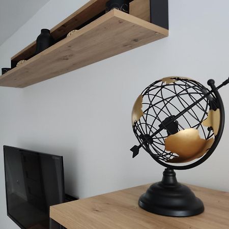 扎托尔Apartament Janis公寓 外观 照片