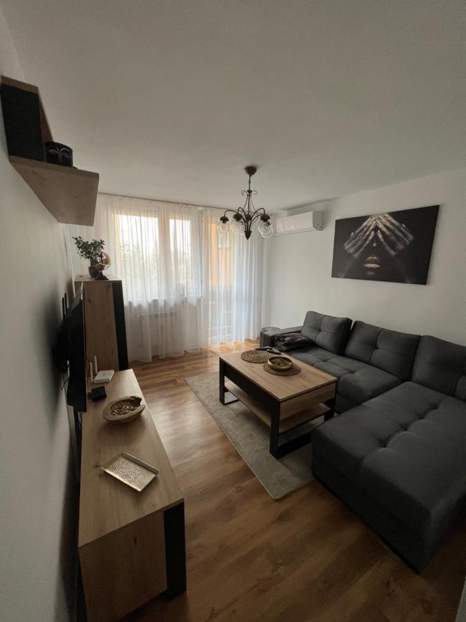 扎托尔Apartament Janis公寓 外观 照片